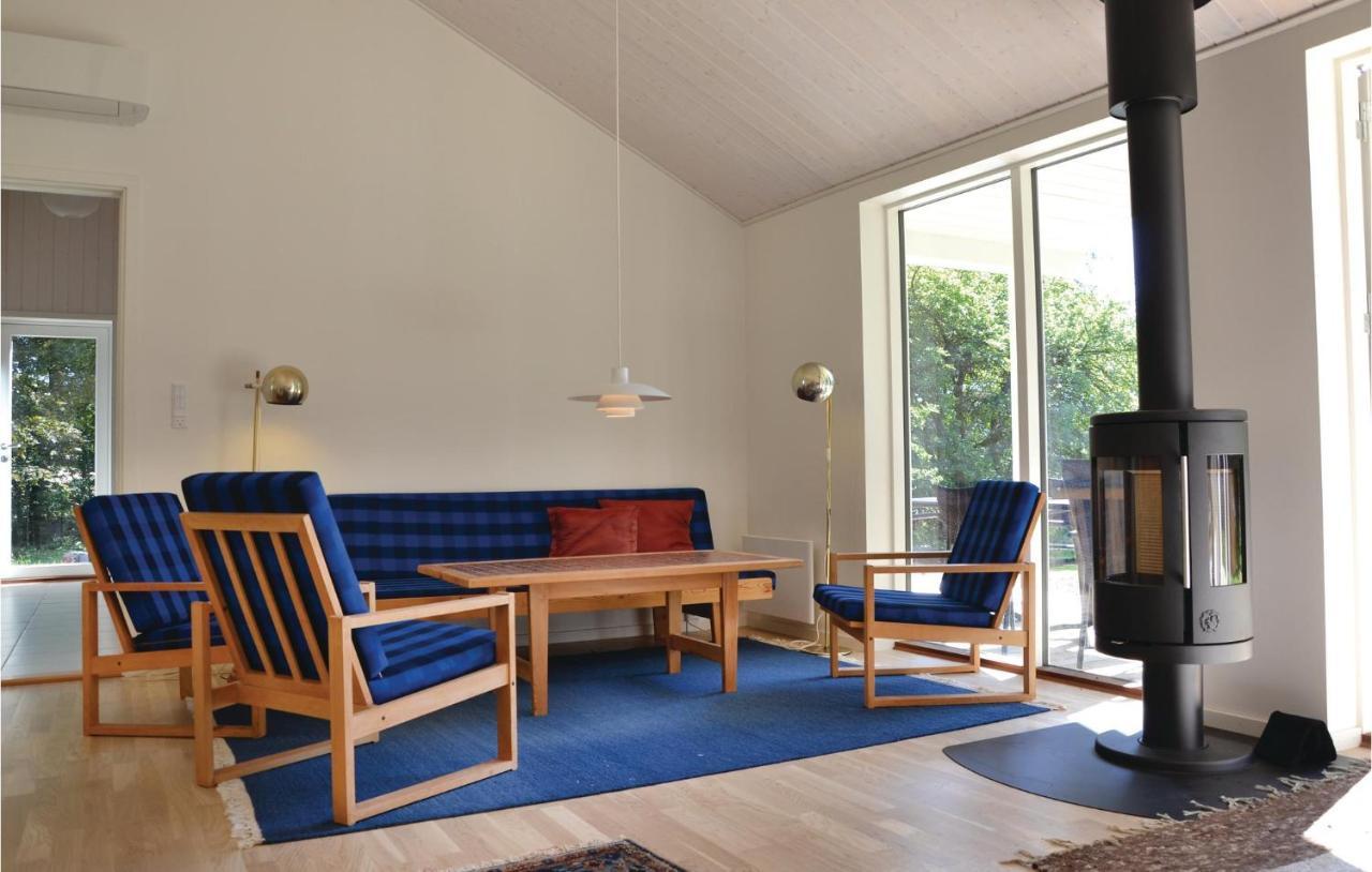 Amazing Home In Tikob With Kitchen Eksteriør bilde