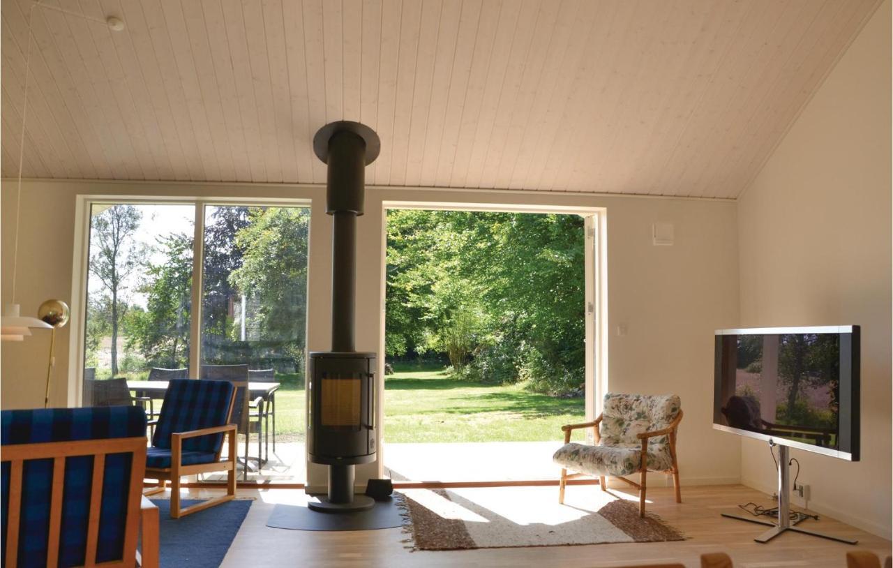 Amazing Home In Tikob With Kitchen Eksteriør bilde